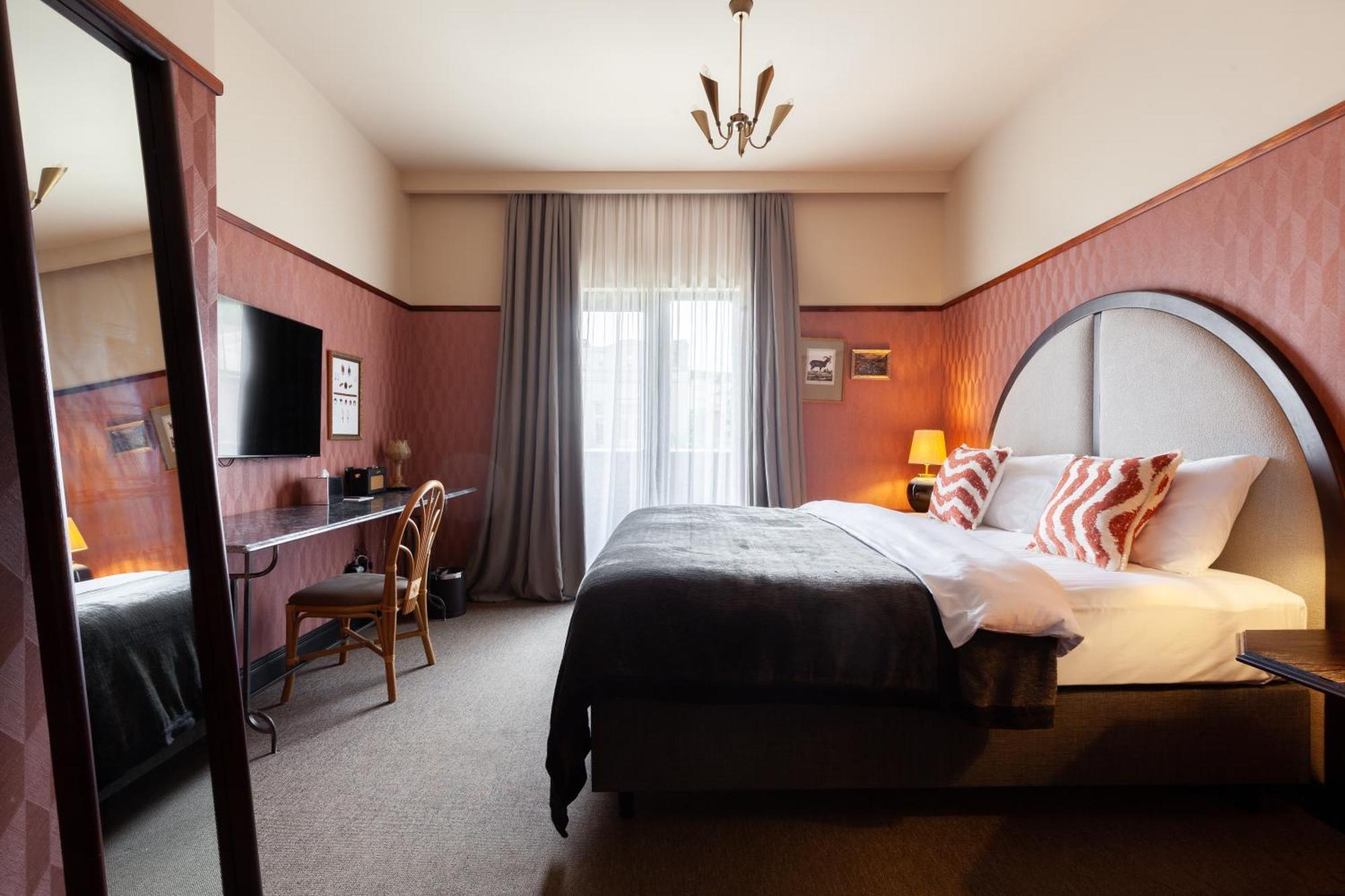 Communal Hotel كوتايسي المظهر الخارجي الصورة