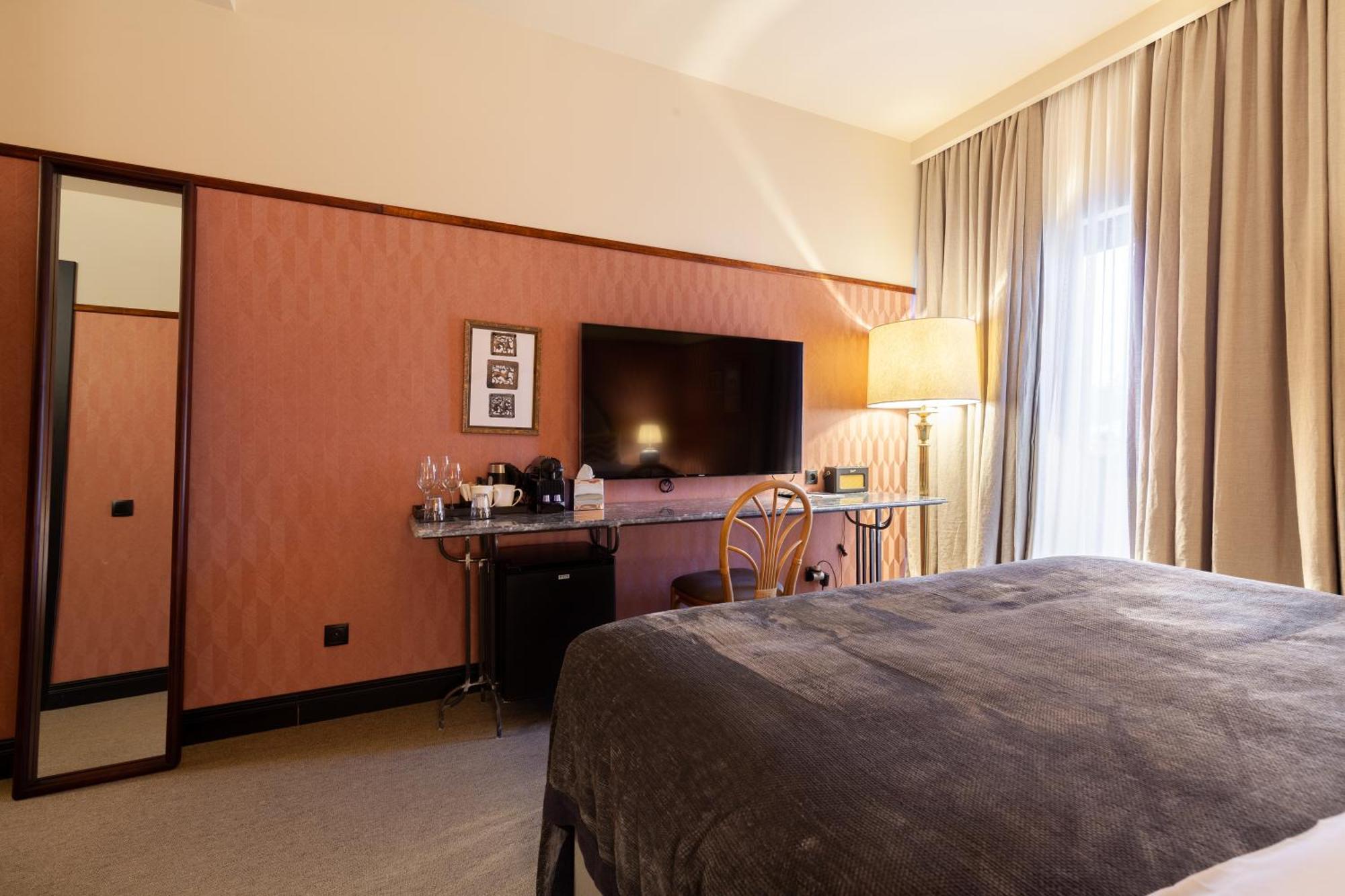 Communal Hotel كوتايسي المظهر الخارجي الصورة
